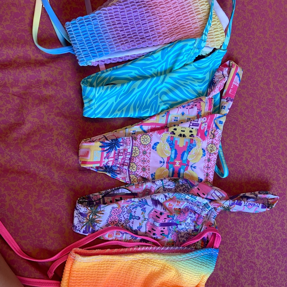 Bundle of brand new never been worn swim bottoms